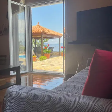 Alepochori Apartment *